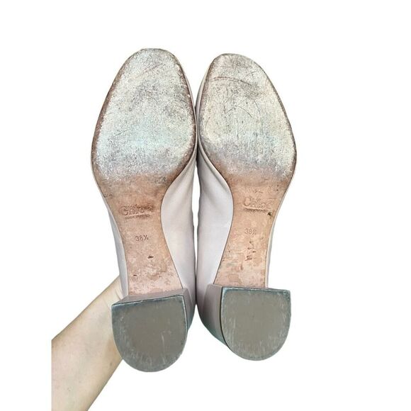 CHLOE Beige Leather Scalloped Block Heel Pumps Made Italy USA Size 8, MSRP:$550 - Picture 7 of 10